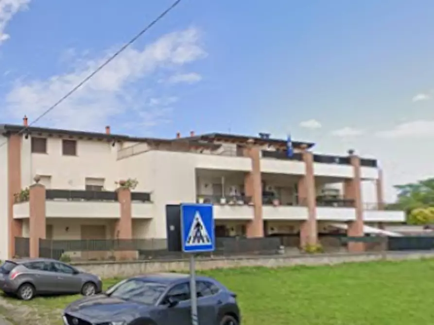 Immagine 16 di Appartamento in vendita  in Via Sandro Pertini  a Pizzale