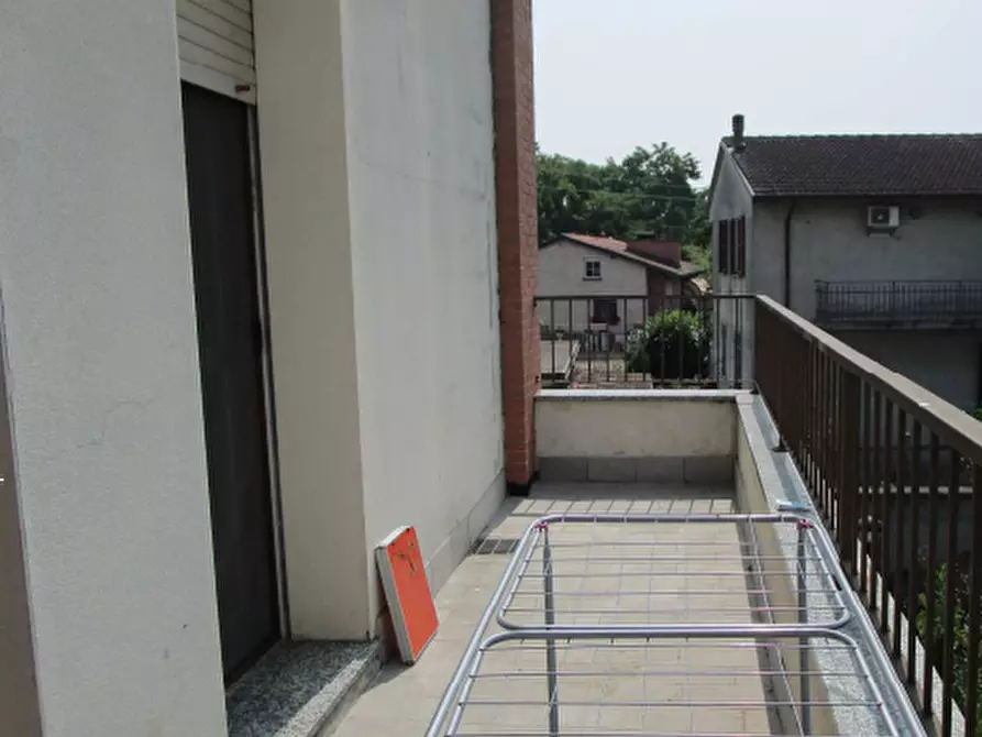 Immagine 3 di Appartamento in vendita  in Via Sandro Pertini  a Pizzale