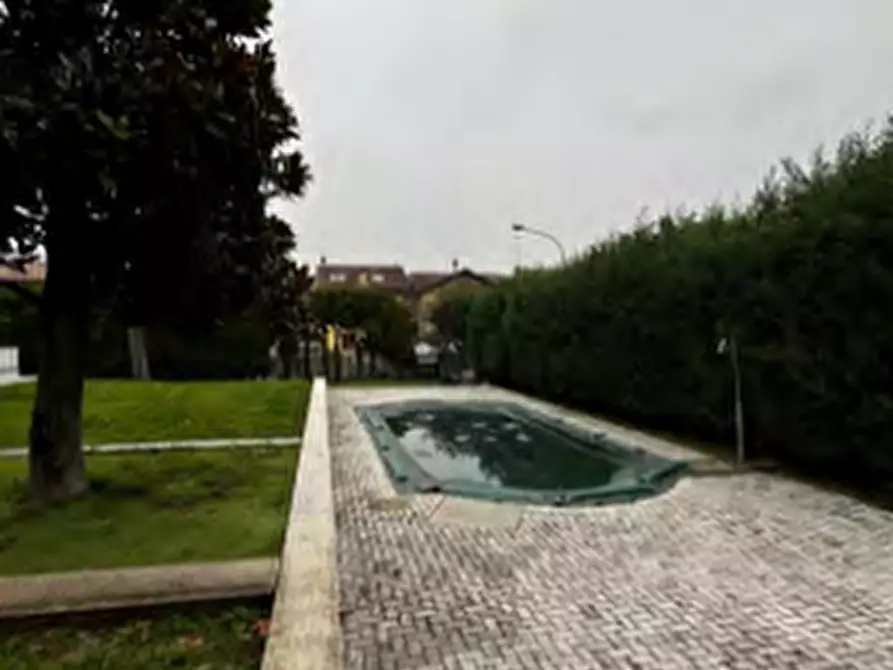 Immagine 10 di Villa in vendita  in Via Nazario Sauro a Corbetta