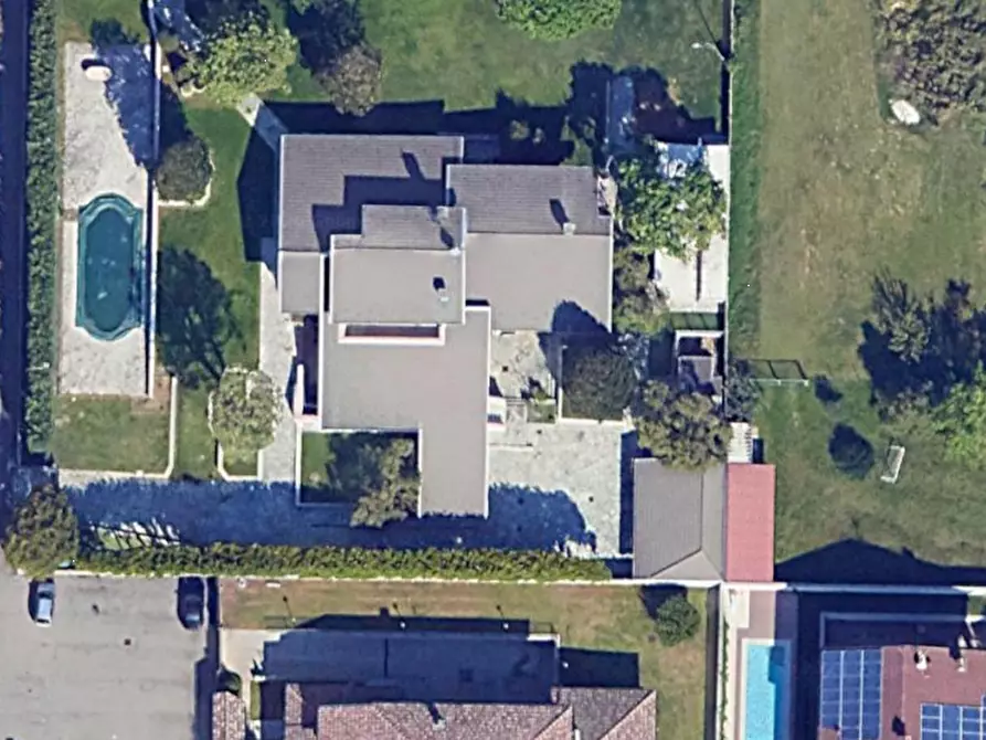 Immagine 14 di Villa in vendita  in Via Nazario Sauro a Corbetta