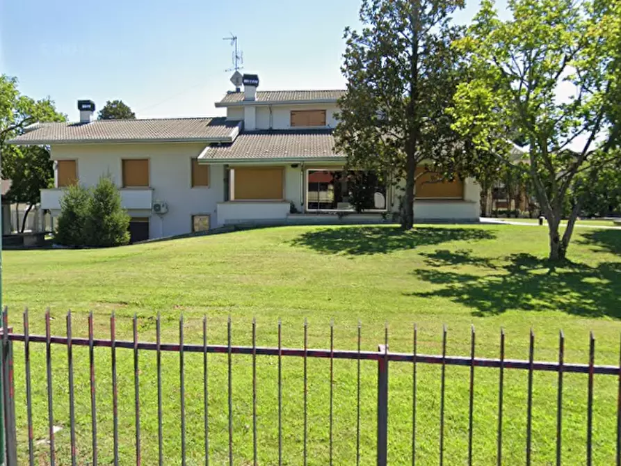 Immagine 23 di Villa in vendita  in Via Nazario Sauro a Corbetta