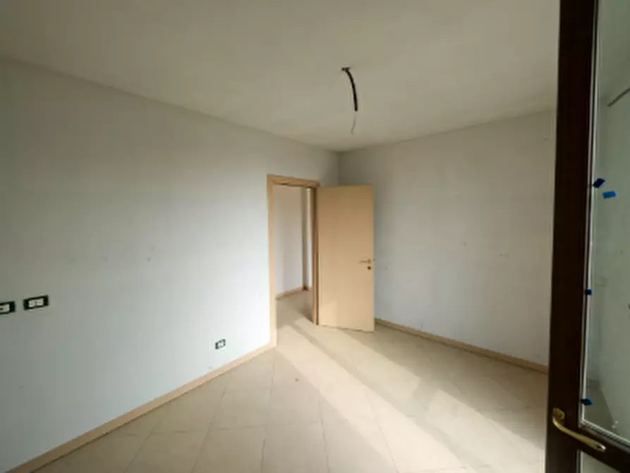 Immagine 15 di Appartamento in vendita  in Via Martiri di Cefalonia a Peschiera Borromeo