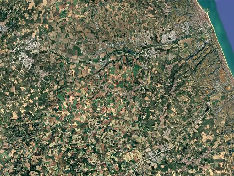 Immagine 8 di Terreno agricolo in vendita  in Via Girotti a Montegranaro