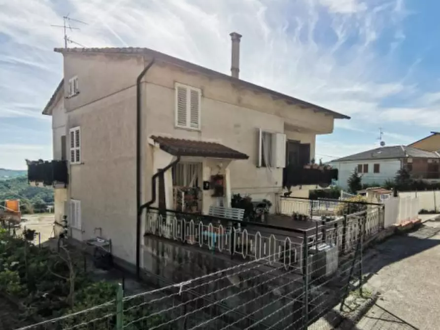 Immagine 4 di Casa indipendente in vendita  in Via saletto a Montappone