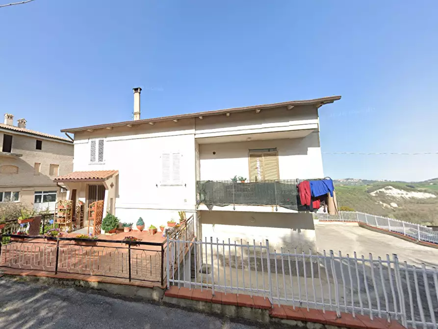 Immagine 8 di Casa indipendente in vendita  in Via saletto a Montappone