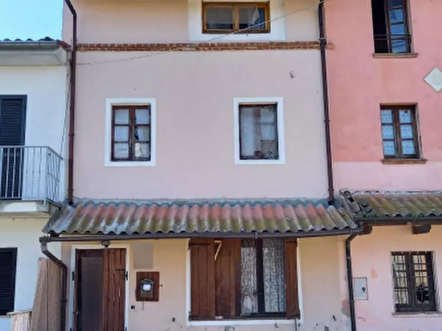 Immagine 3 di Porzione di casa in vendita  in  Località Cà de' Belli a Pieve Porto Morone