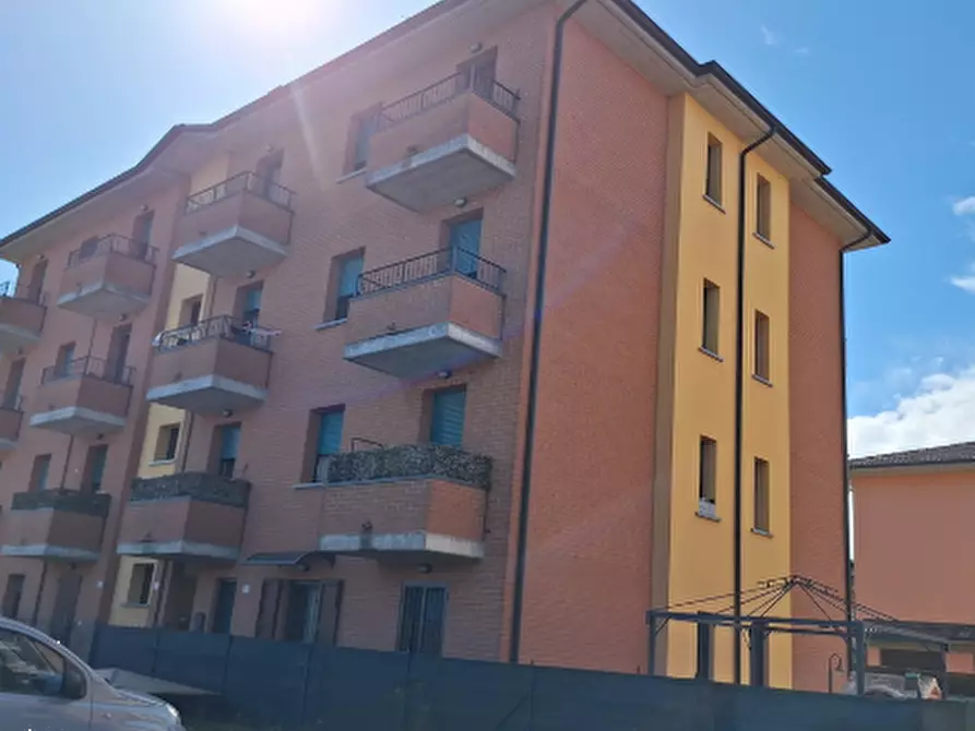 Immagine 10 di Appartamento in vendita  in Via Primo Maggio a Cadelbosco Di Sopra