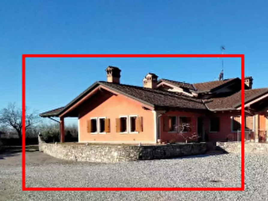 Immagine 5 di Villa in vendita  in Via Collevillano a Faedis