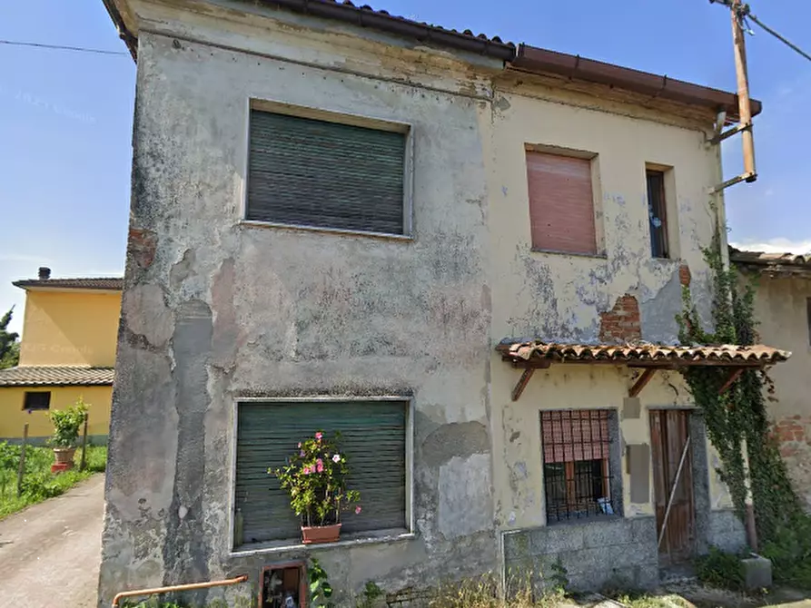 Immagine 1 di Porzione di casa in vendita  in  Località Pianta a Arena Po