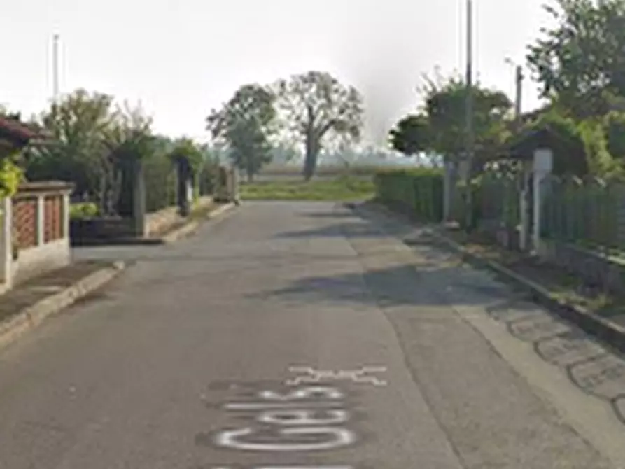 Immagine 7 di Villa in vendita  in Via Dei Gelsi  a Monticelli Pavese