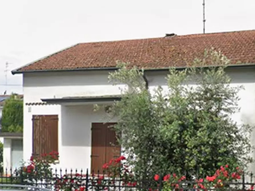 Immagine 16 di Casa indipendente in vendita  in Viale Filippo Turati a Reggiolo