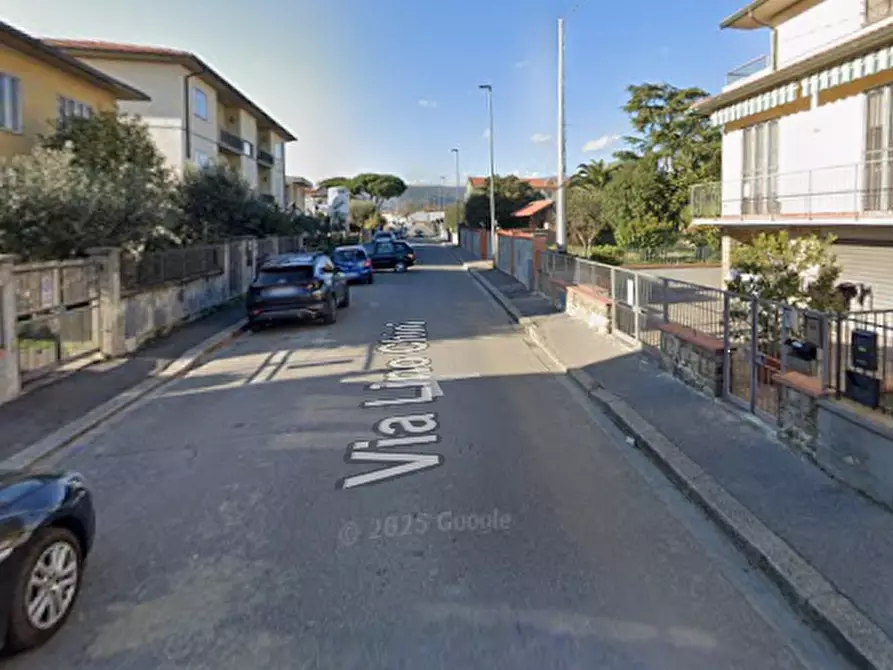 Immagine 9 di Posto auto in vendita  in via L. Chini  a Sesto Fiorentino