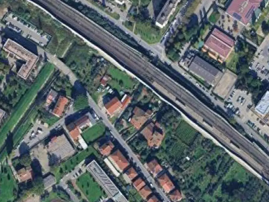 Immagine 17 di Posto auto in vendita  in via L. Chini  a Sesto Fiorentino