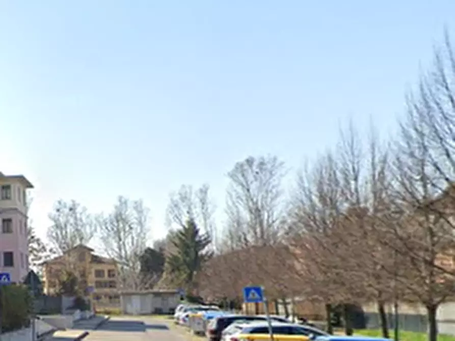 Immagine 13 di Appartamento in vendita  in Largo Marco Biagi  a Reggio Nell'emilia