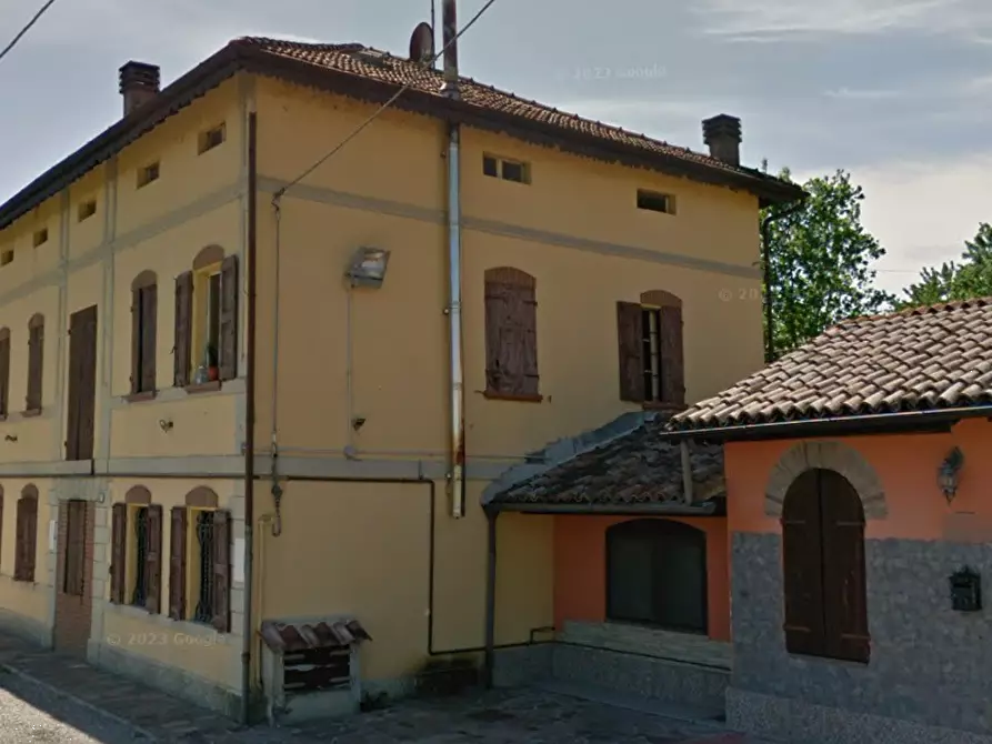 Immagine 1 di Appartamento in vendita  in Via Canolo a Correggio