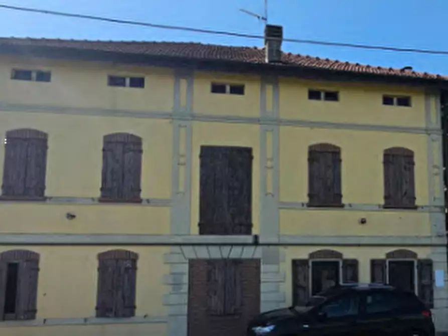 Immagine 15 di Appartamento in vendita  in Via Canolo a Correggio
