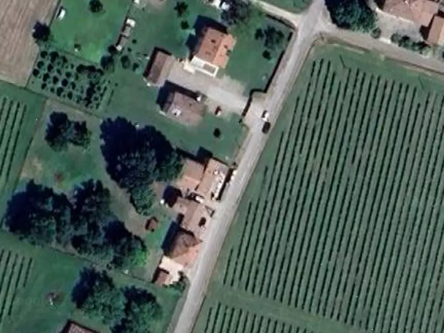 Immagine 21 di Appartamento in vendita  in Via Canolo a Correggio