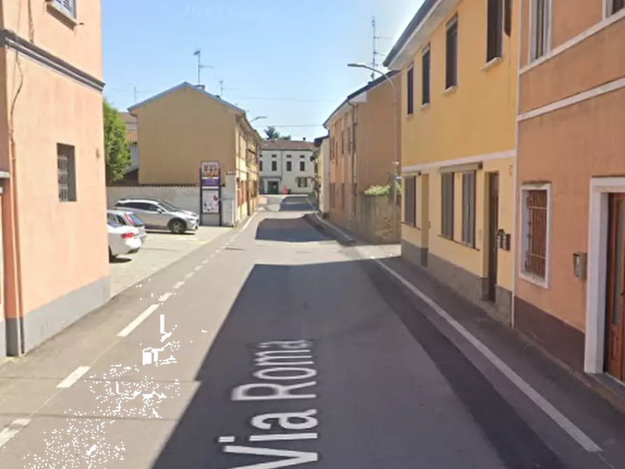 Immagine 7 di Appartamento in vendita  in via Roma a Sant'angelo Lomellina