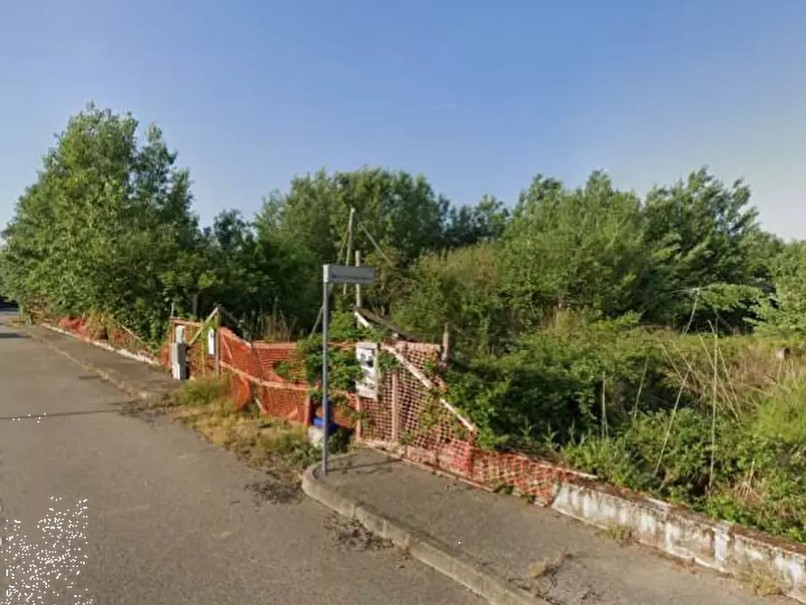 Immagine 1 di Terreno agricolo in vendita  in Via Cassarà e Terranova a Roncaro