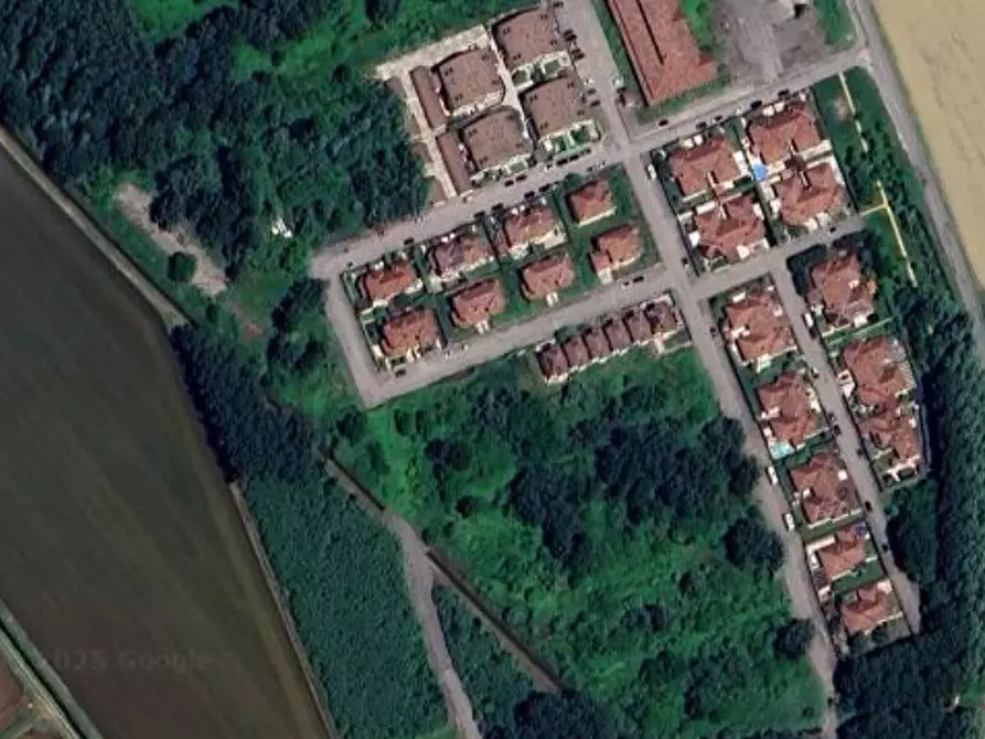 Immagine 10 di Terreno agricolo in vendita  in Via Cassarà e Terranova a Roncaro