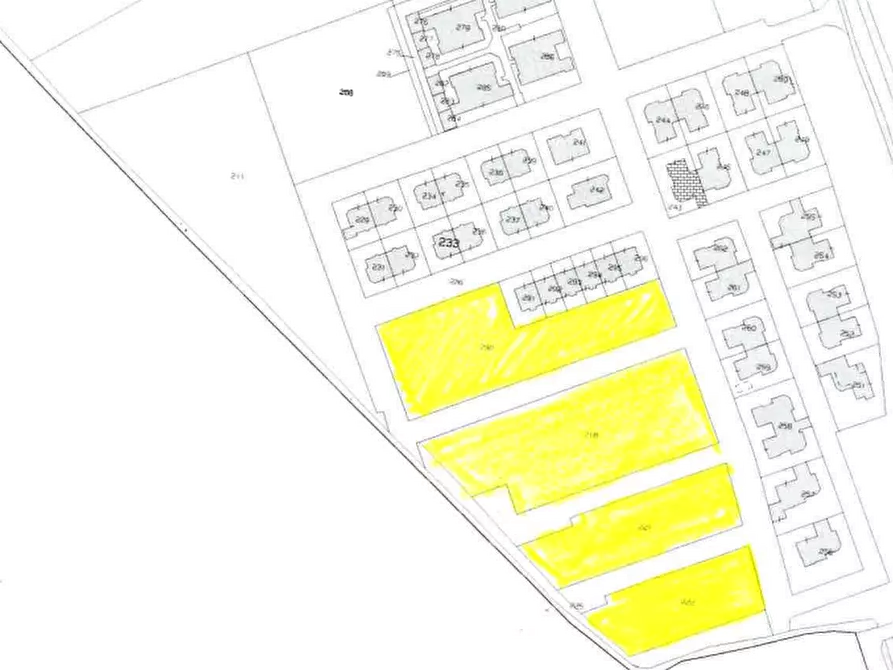 Immagine 13 di Terreno agricolo in vendita  in Via Cassarà e Terranova a Roncaro