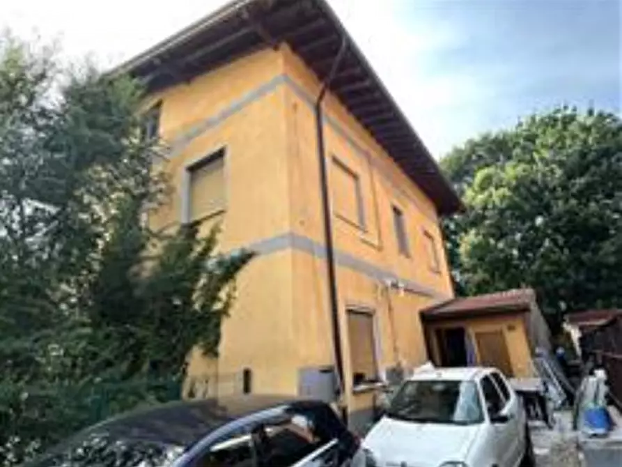 Immagine 1 di Appartamento in vendita  in Via Treviso a Cesano Maderno