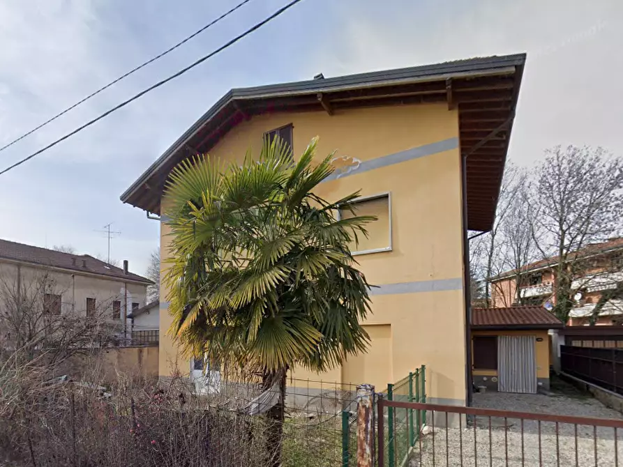 Immagine 6 di Appartamento in vendita  in Via Treviso a Cesano Maderno