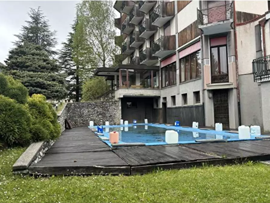 Immagine 2 di Hotel in vendita  in Via privata Coldogna a Barzio
