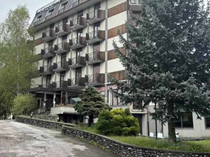 Immagine 3 di Hotel in vendita  in Via privata Coldogna a Barzio