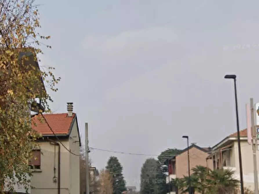 Immagine 3 di Capannone industriale in vendita  in Via XXV Aprile a Limbiate