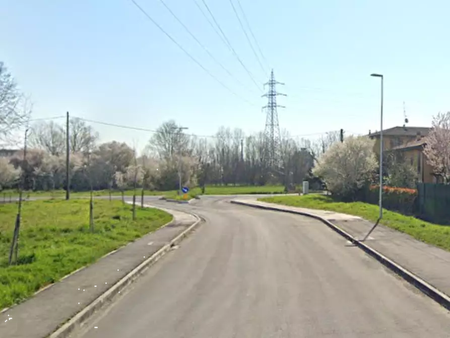 Immagine 9 di Villetta a schiera in vendita  in Via Samoggia  a Reggio Nell'emilia