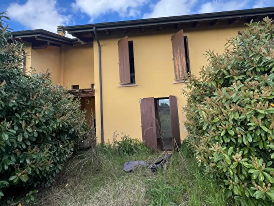 Immagine 3 di Villetta a schiera in vendita  in Via Samoggia a Reggio Nell'emilia