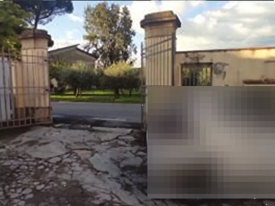 Immagine 3 di Appartamento in vendita  in Via Tosca Fiesoli a Campi Bisenzio