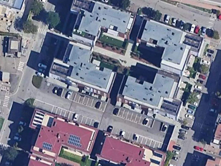 Immagine 7 di Posto auto in vendita  in Via delle Officine a Zola Predosa