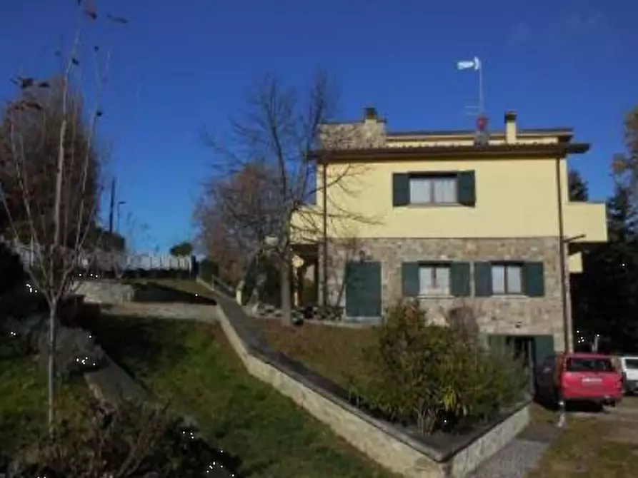 Immagine 5 di Casa indipendente in vendita  in Via Giacomo Puccini a Loiano