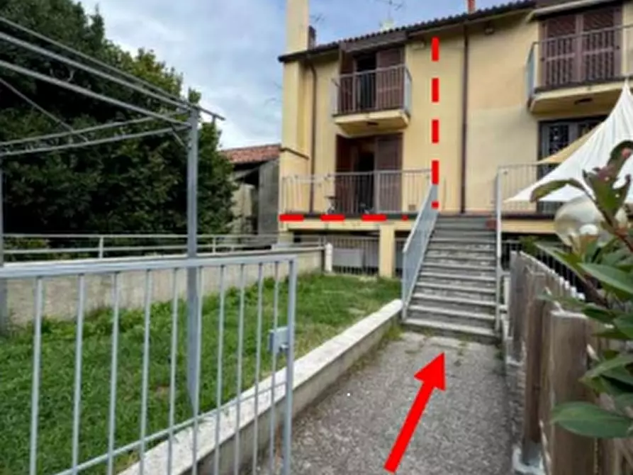 Immagine 6 di Appartamento in vendita  in Via S. Michele a Monticello Brianza