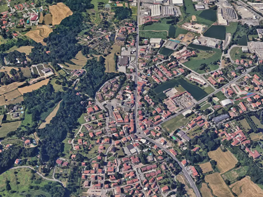 Immagine 8 di Negozio in vendita  in Via Nazionale a Calco