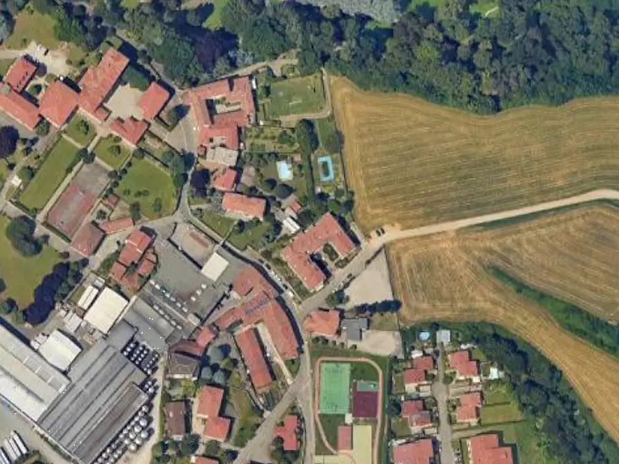 Immagine 25 di Villa in vendita  in Via dei Campi a Missaglia