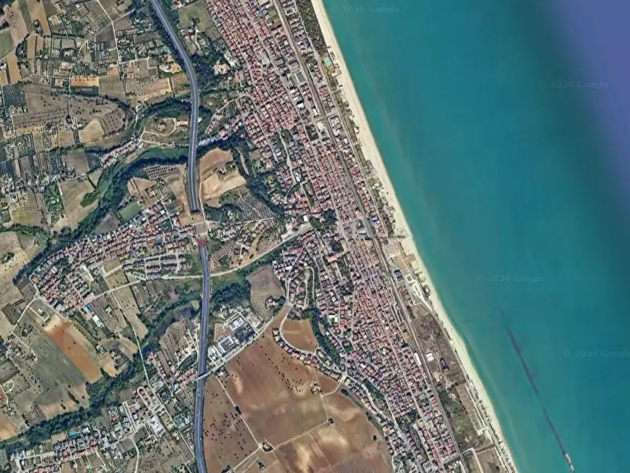 Immagine 10 di Appartamento in vendita  in Corso Giuseppe Garibaldi a Sant'elpidio A Mare