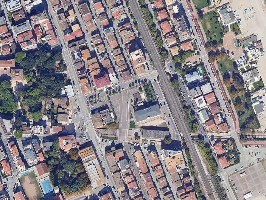 Immagine 13 di Appartamento in vendita  in Corso Giuseppe Garibaldi a Sant'elpidio A Mare