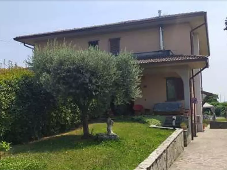 Immagine 2 di Casa indipendente in vendita  in via Gasgnoli a Urgnano