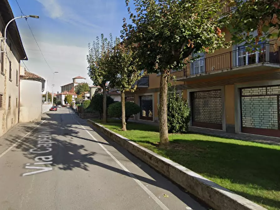 Immagine 6 di Negozio in vendita  in Via Capersegno  a Presezzo