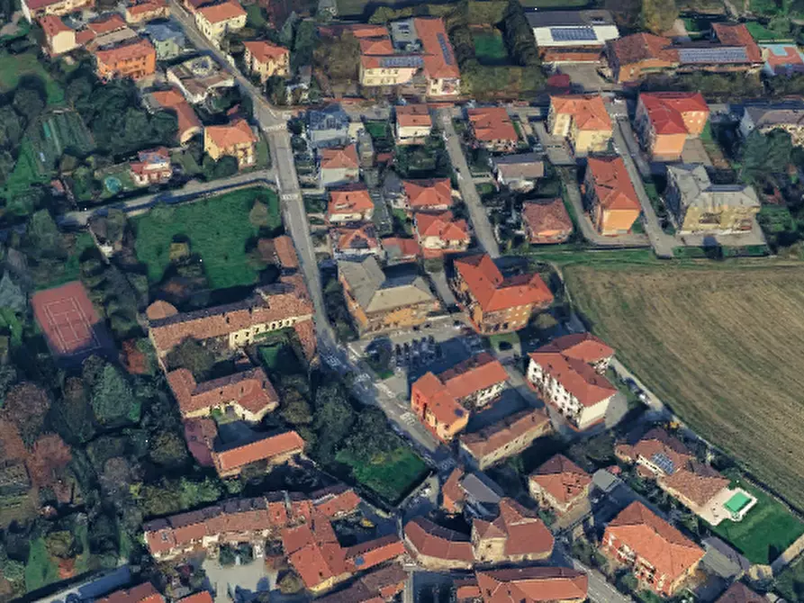 Immagine 9 di Negozio in vendita  in Via Capersegno  a Presezzo