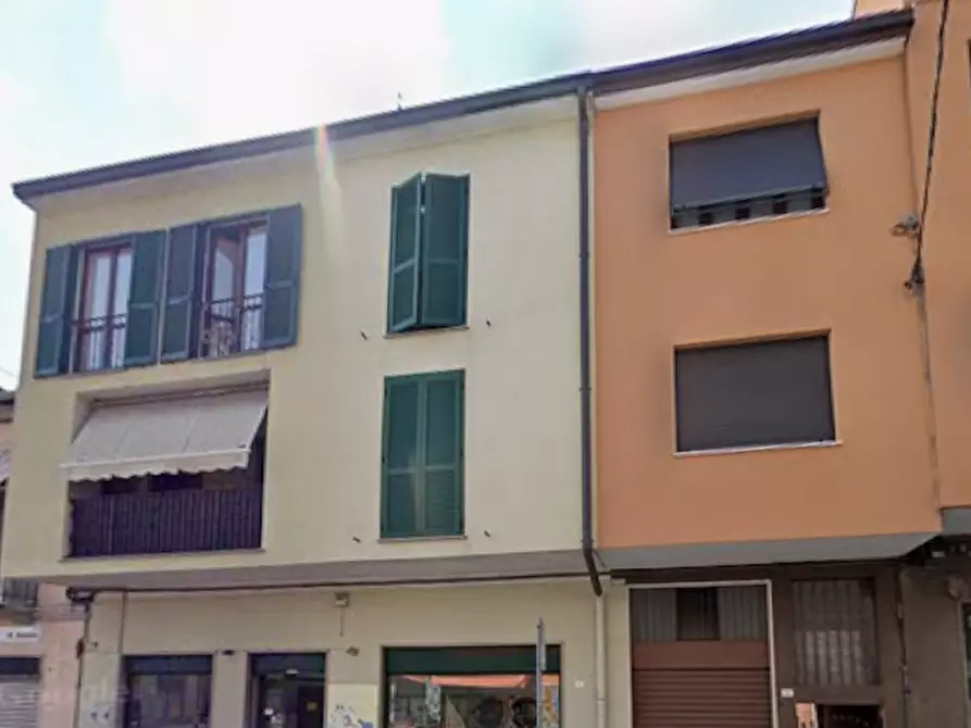 Immagine 3 di Appartamento in vendita  in Via Raffaello Sanzio a Uboldo