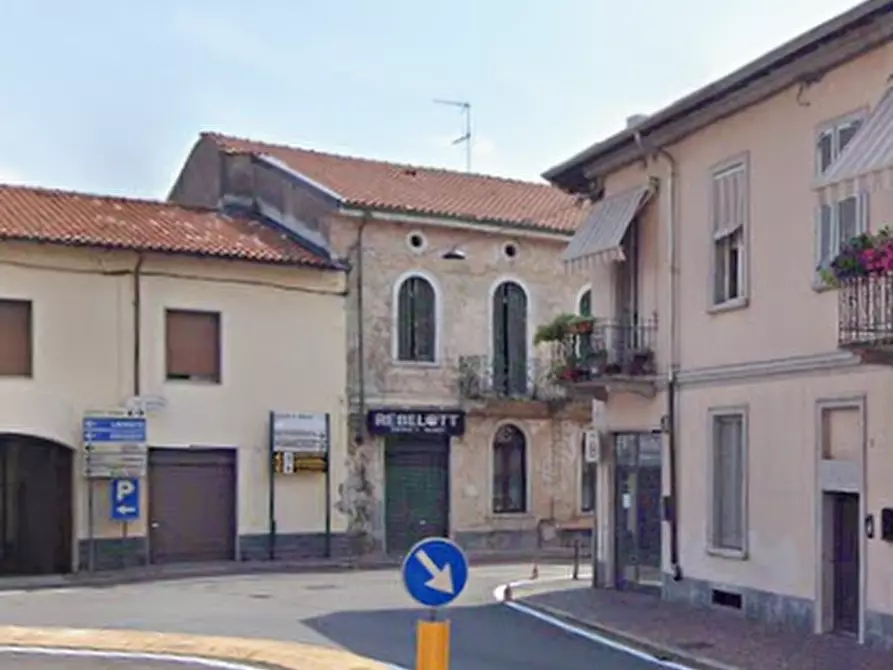 Immagine 6 di Appartamento in vendita  in Via Raffaello Sanzio a Uboldo