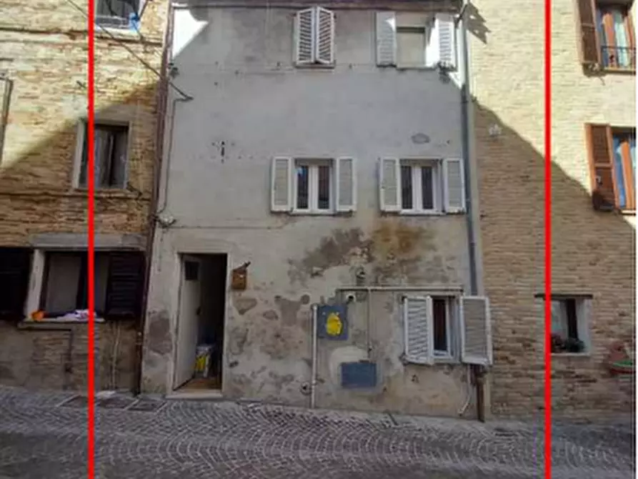 Immagine 3 di Porzione di casa in vendita  in Via Collodi a Monte Urano