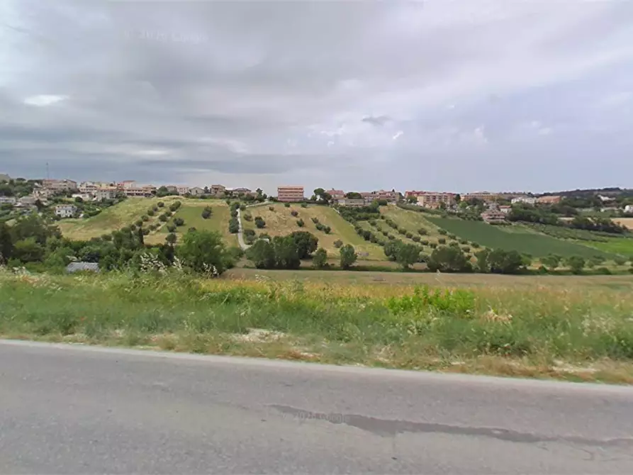 Immagine 11 di Terreno agricolo in vendita  in Via Castiglionese a Fermo