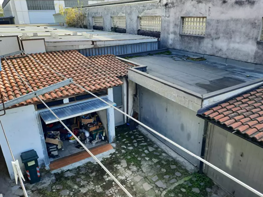 Immagine 3 di Appartamento in vendita  in Viale Industria a Vigevano