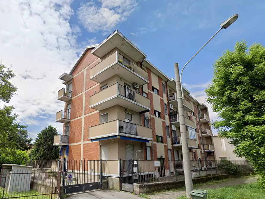 Immagine 1 di Appartamento in vendita  in Via Novara a Abbiategrasso