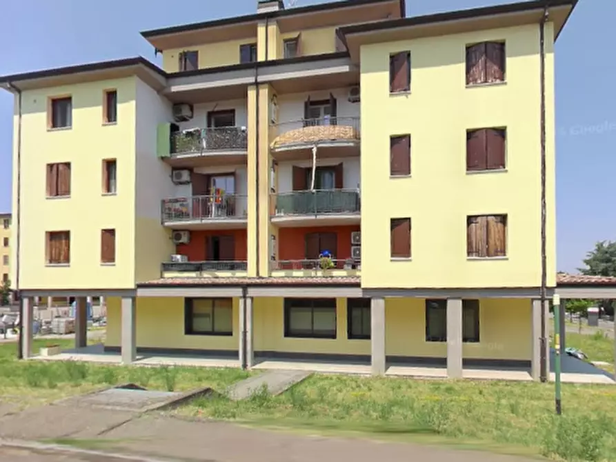 Immagine 7 di Appartamento in vendita  in Piazzale XXVII  Gennaio a Casalgrande